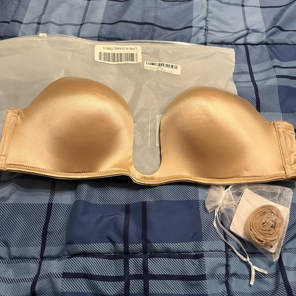 NWT HACI Deep Plunge Deep U Bra Strapless Push Up Demi Bras Seamless Underwire